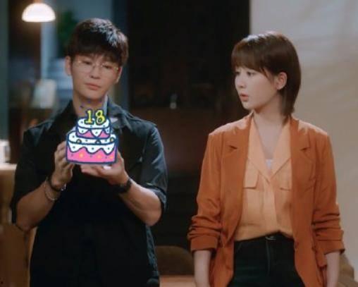 杨紫李现最新爆料过生日,甜蜜互动引网友热议