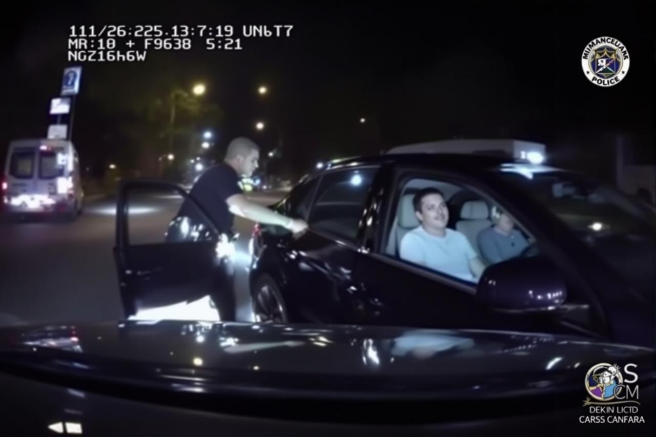 暗网视频吃瓜反转:某男星被指酒驾实为代驾开车,交警记录仪澄清